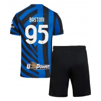 Fotballdrakt Barn Inter Milan Alessandro Bastoni #95 Hjemmedraktsett 2024-25 Kortermet (+ Korte bukser)